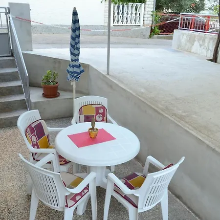 With A Parking Space Pirovac, Sibenik - 12508 Lägenhet