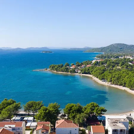 With A Parking Space Pirovac, Sibenik - 12508 * פירובאץ