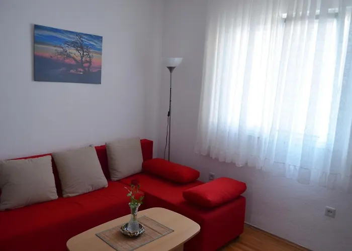 Appartement With A Parking Space Pirovac, Sibenik - 12508 Pirovac